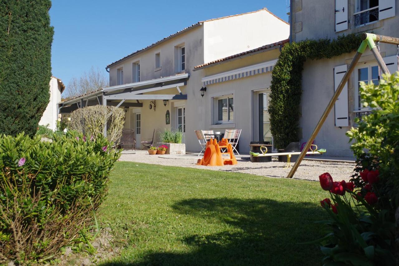 Les Lavandieres Bed & Breakfast Saint-Hilaire-la-Palud